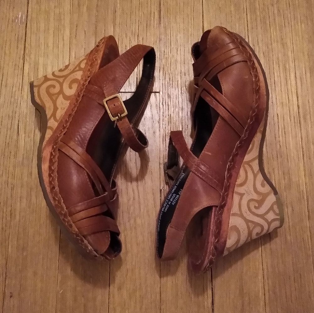 Report Brown Wedge Shoes